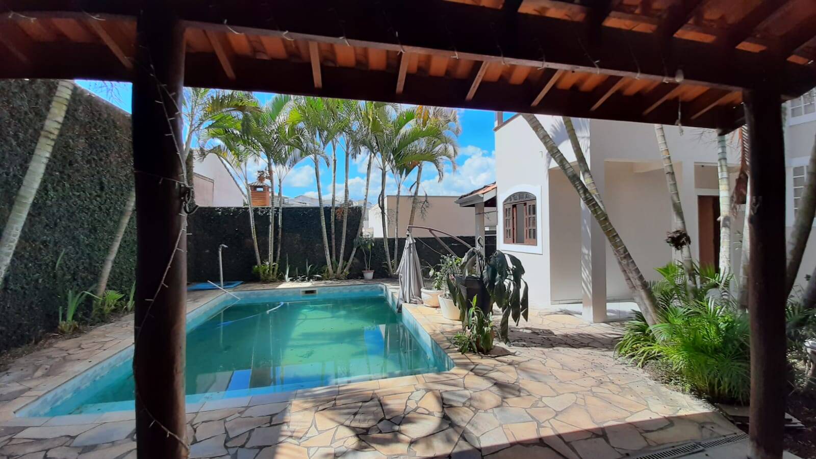 #435 - Casa para Venda em Itatiba - SP