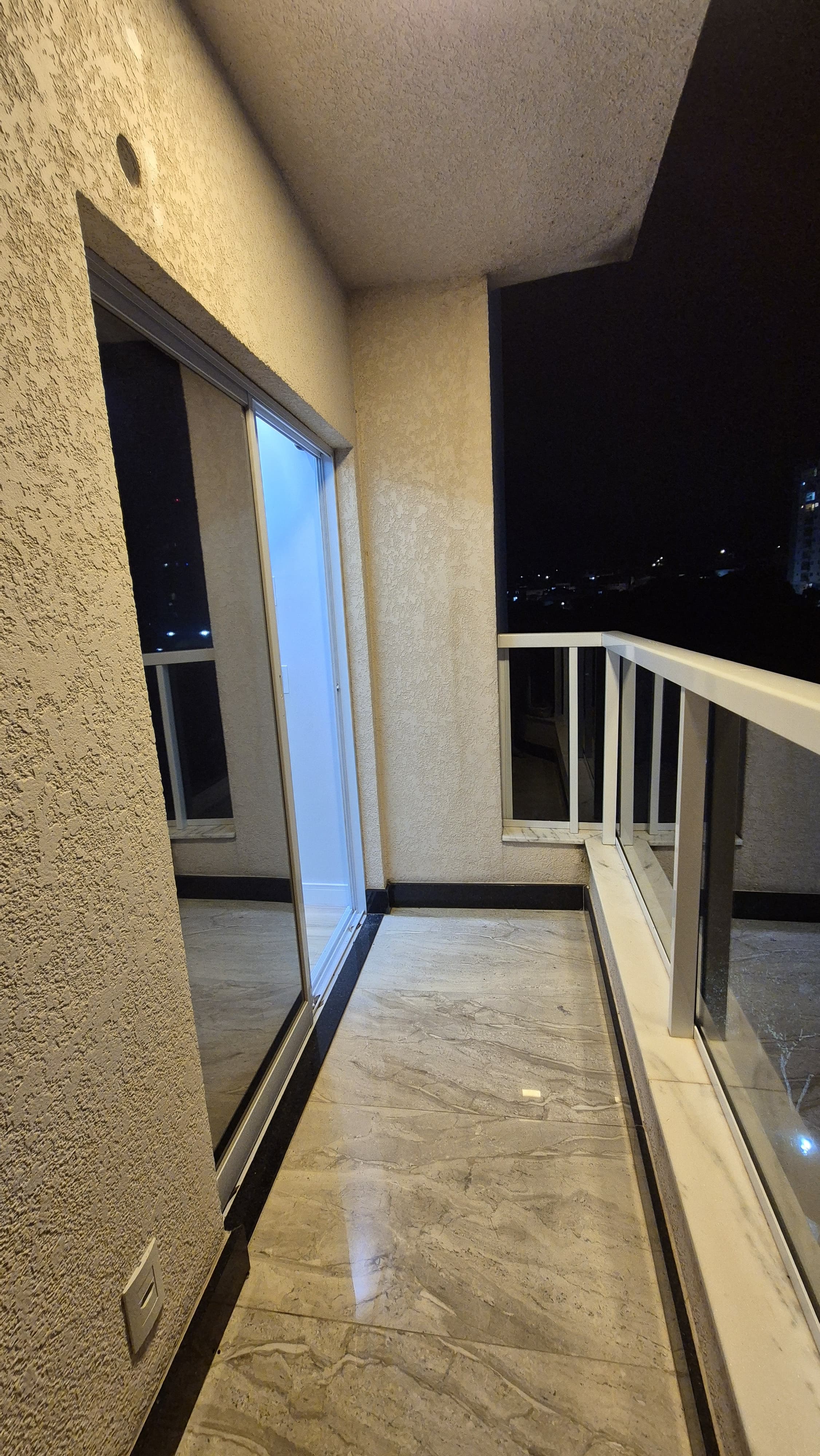 #593 - Apartamento para Venda em Itatiba - SP