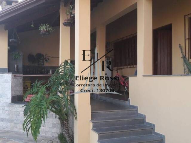 #182 - Casa para Venda em Itatiba - SP