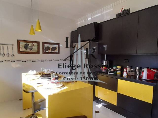 #203 - Casa para Venda em Itatiba - SP