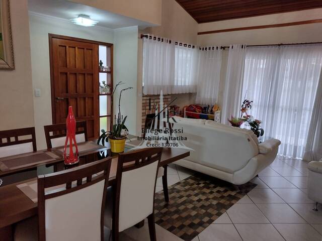 #217 - Casa para Venda em Itatiba - SP