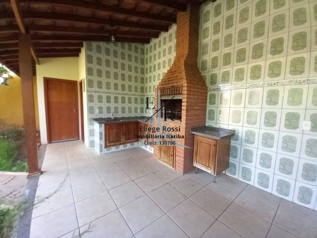 Casa para Venda em Itatiba - 3
